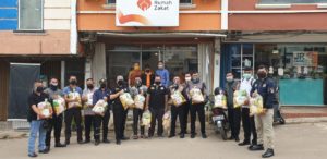 Read more about the article PTP Bagi-bagi Sembako dari Hasil Donatur