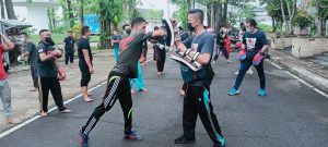 Read more about the article Satpam PTP Babel Bekali Diri Dengan Beladiri Muay Thai