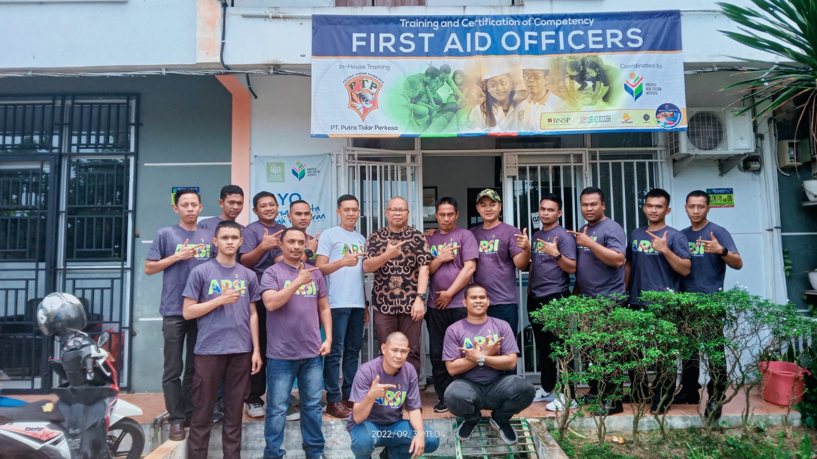 Read more about the article Tingkatkan SDM Petugas P3K, PTP Gelar Training First Aid Officer