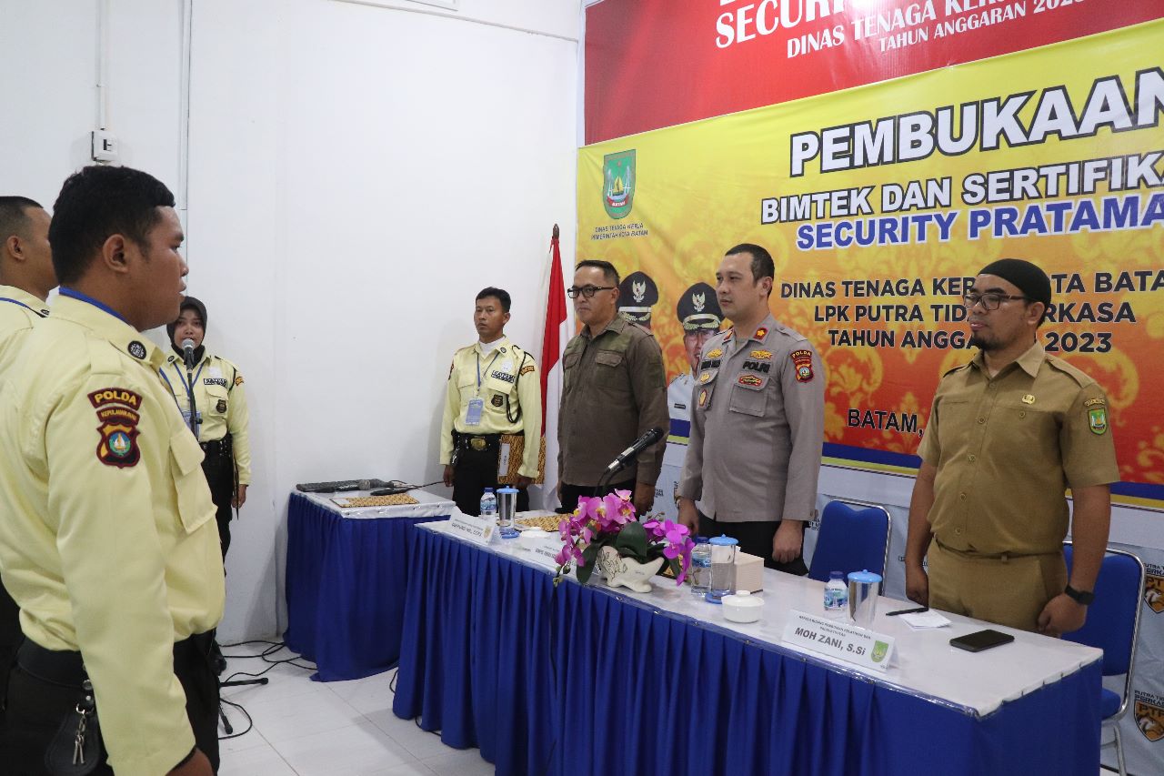 You are currently viewing Disnaker Kota Batam Buka Pelatihan Security Gada Pratama